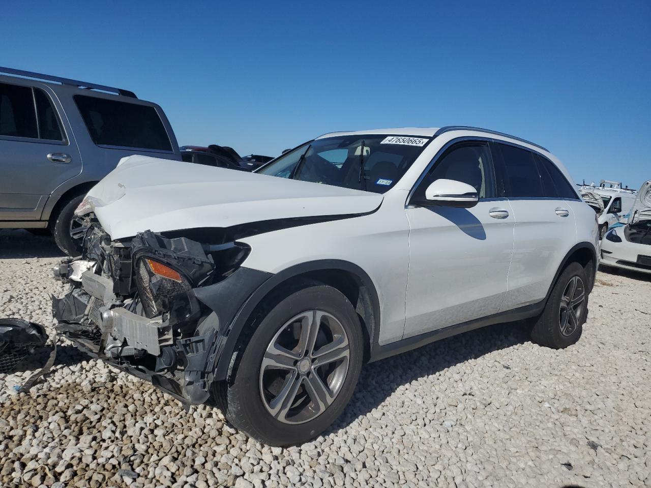 2016 Mercedes-Benz GLC - Image 1