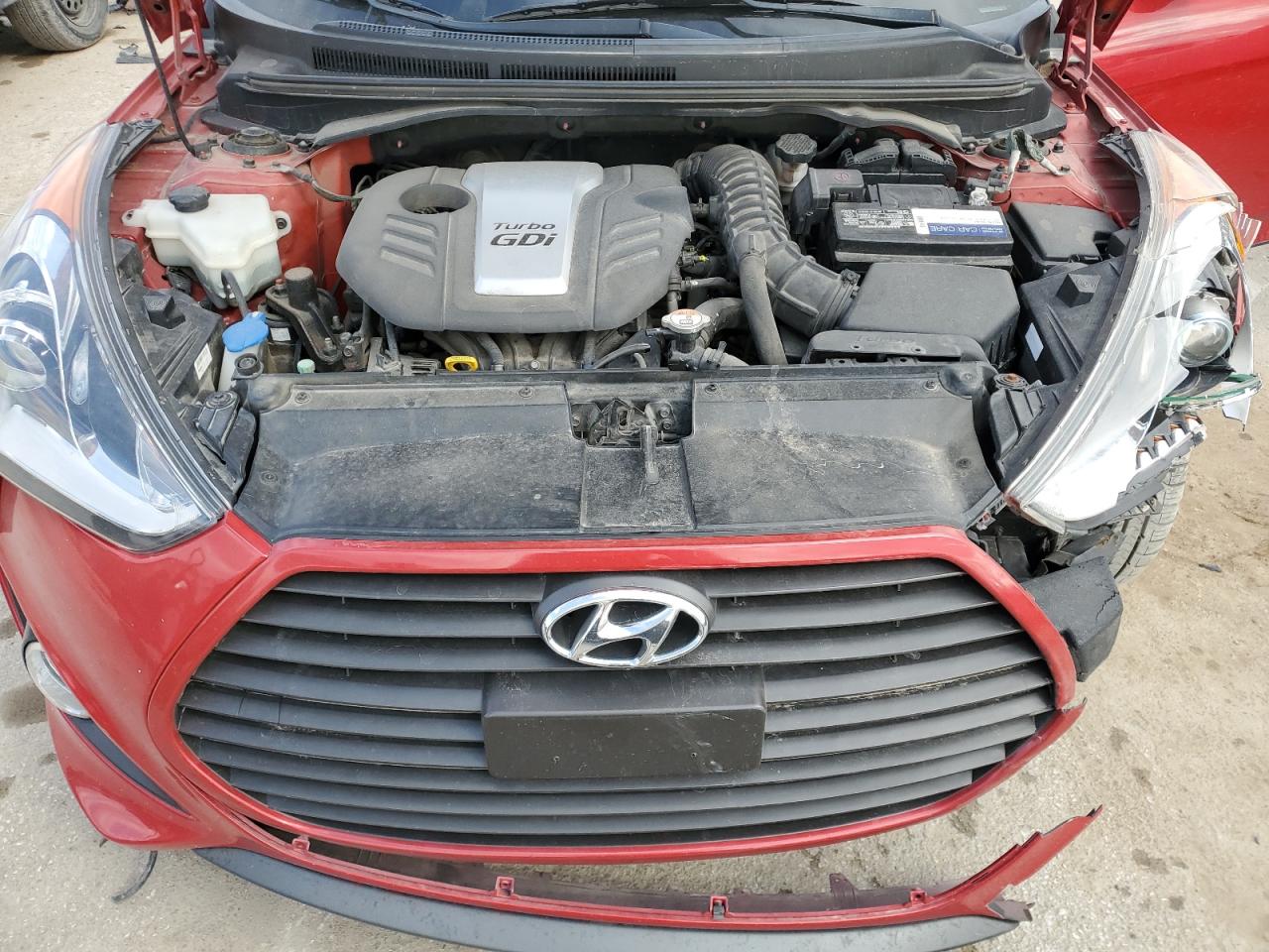 2013 Hyundai Veloster - Image 14