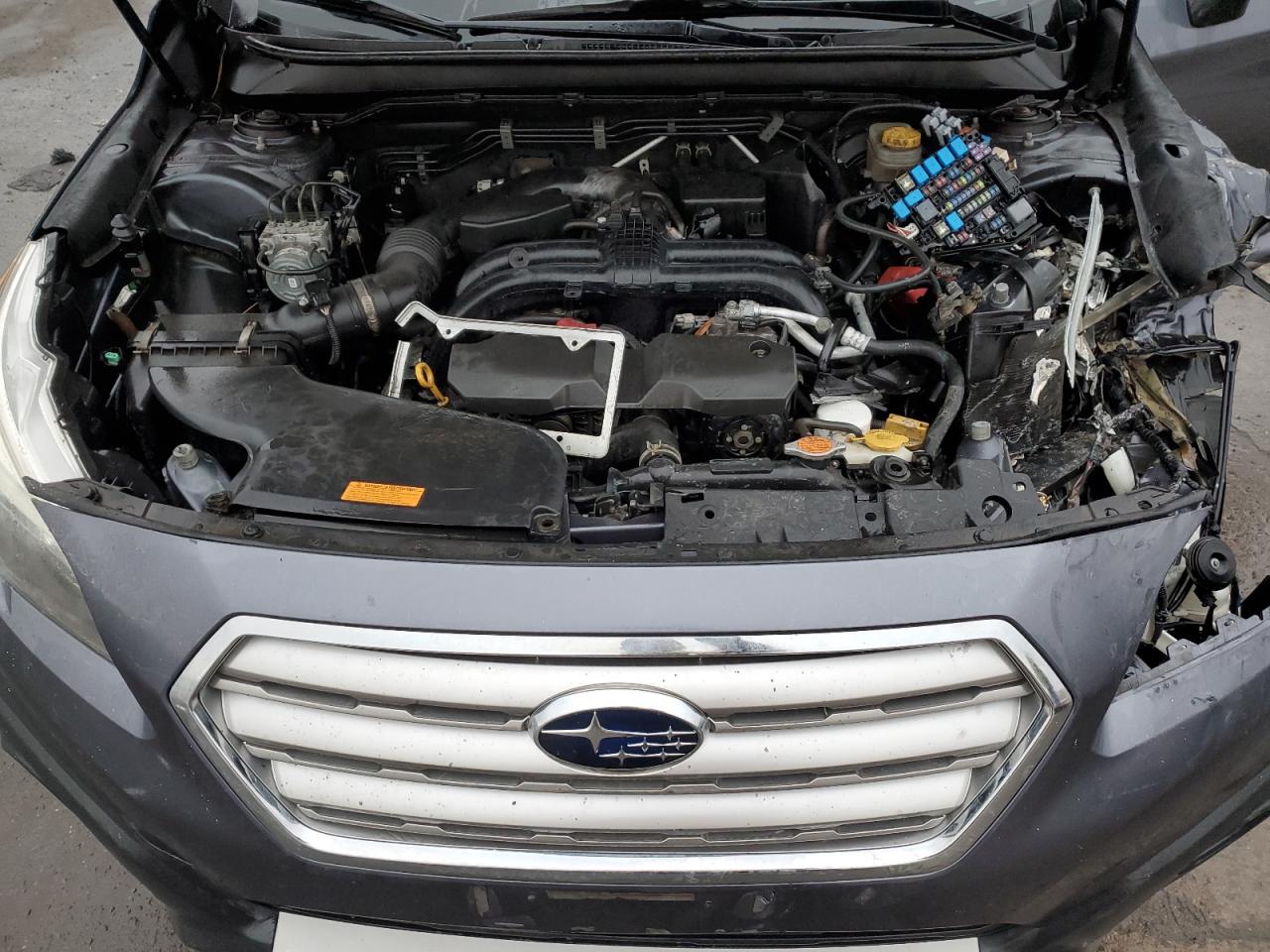 2016 Subaru Outback - Image 12