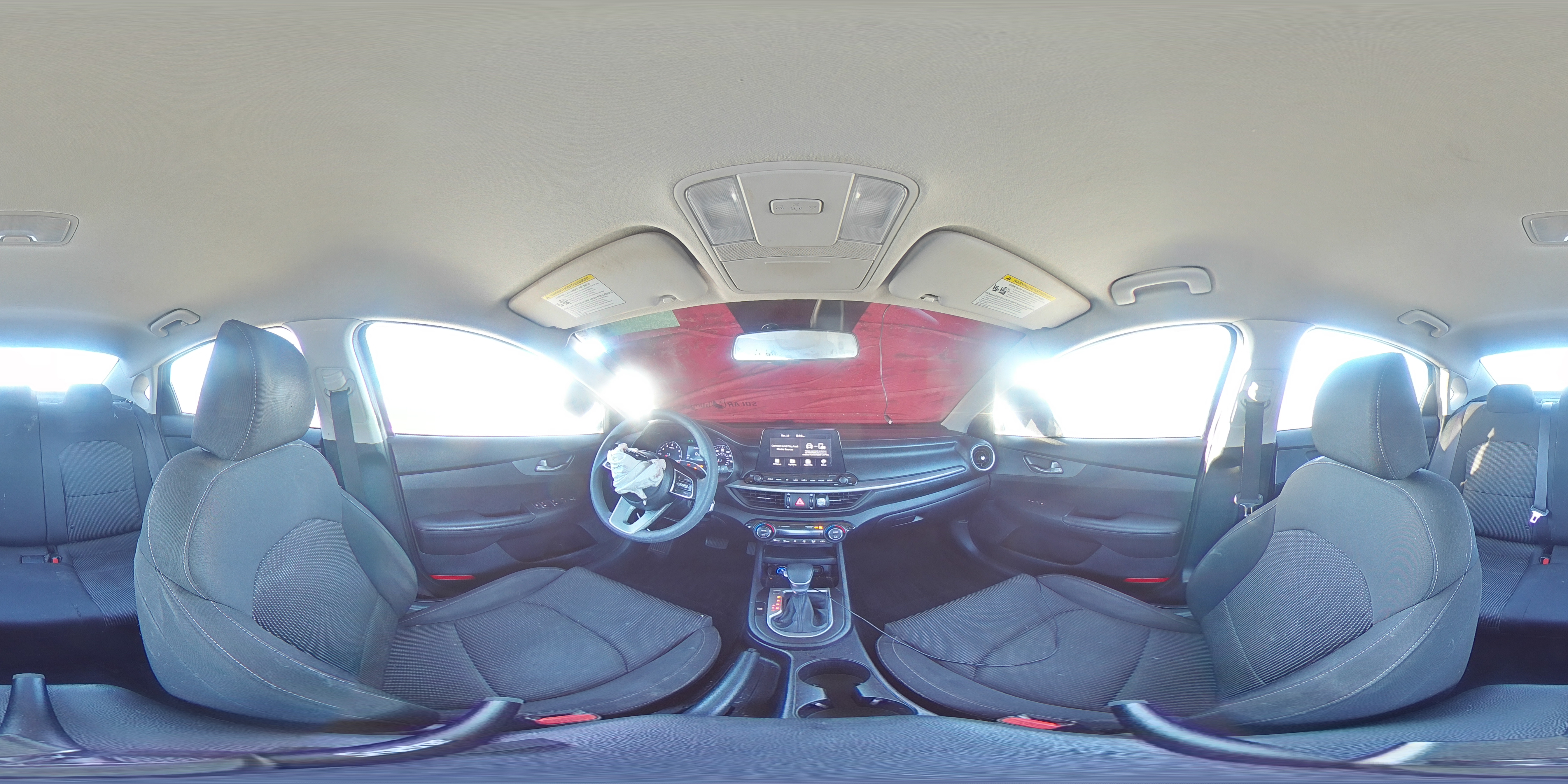 2019 Kia Forte - Image 13