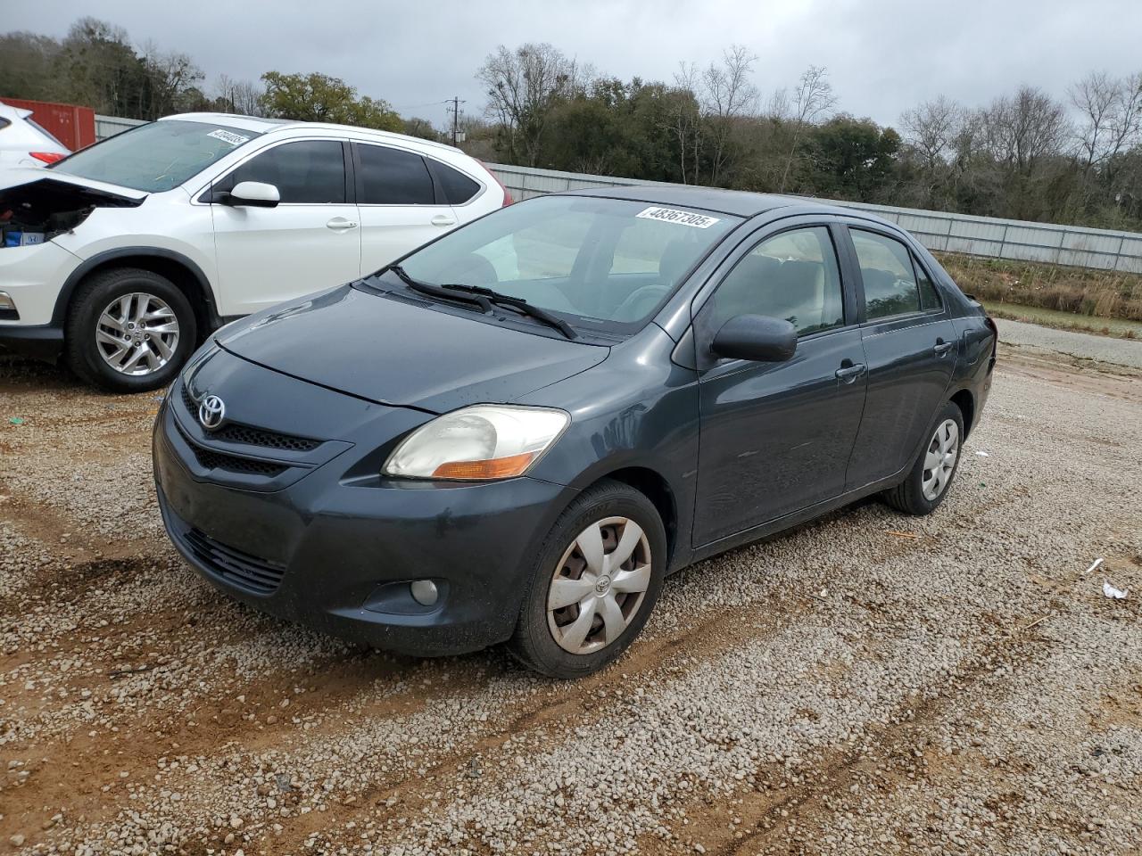 2008 Toyota Yaris - Image 1