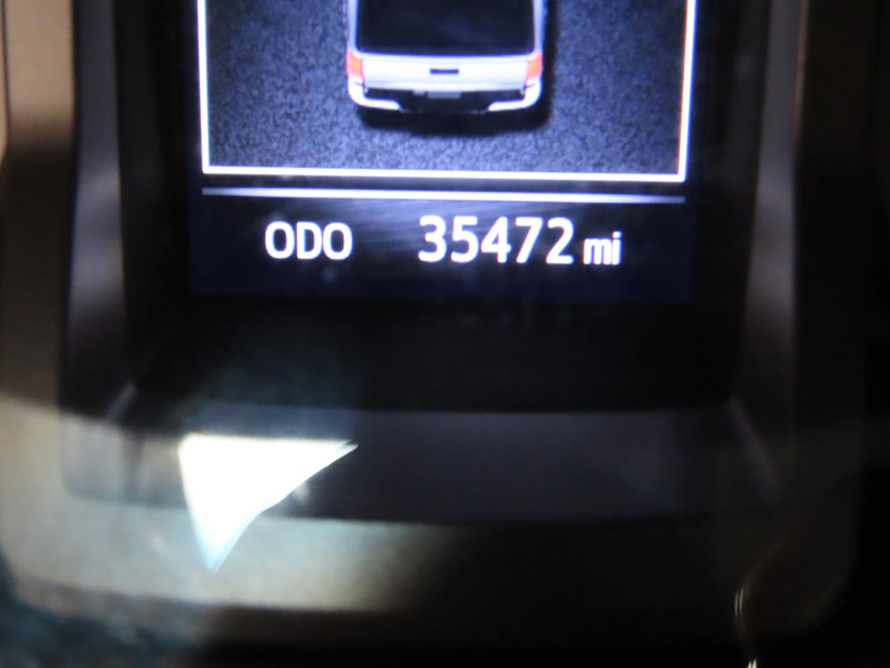 2023 Toyota Tacoma - Image 8