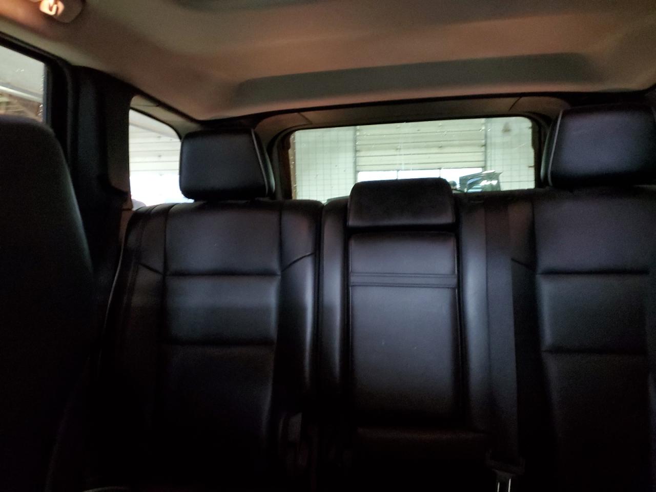 2011 Jeep Grand Cherokee - Image 10