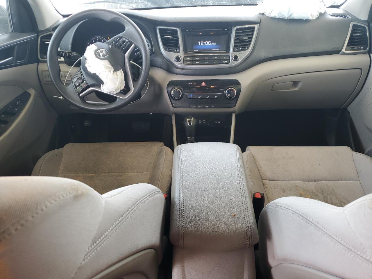 2017 Hyundai Tucson - Image 8