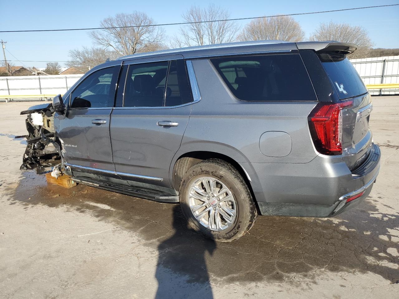 2021 GMC Yukon - Image 2