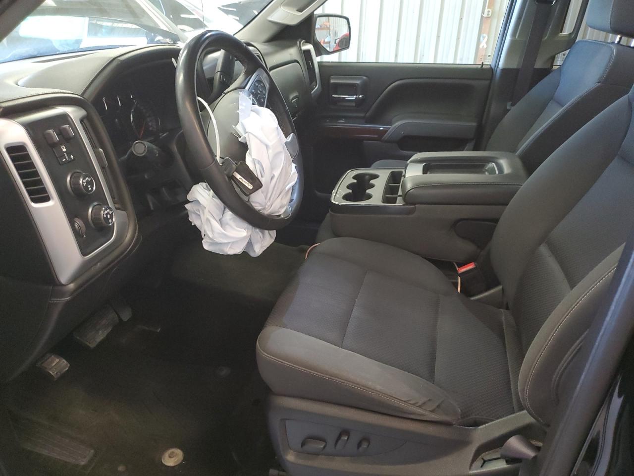 2017 GMC Sierra - Image 7