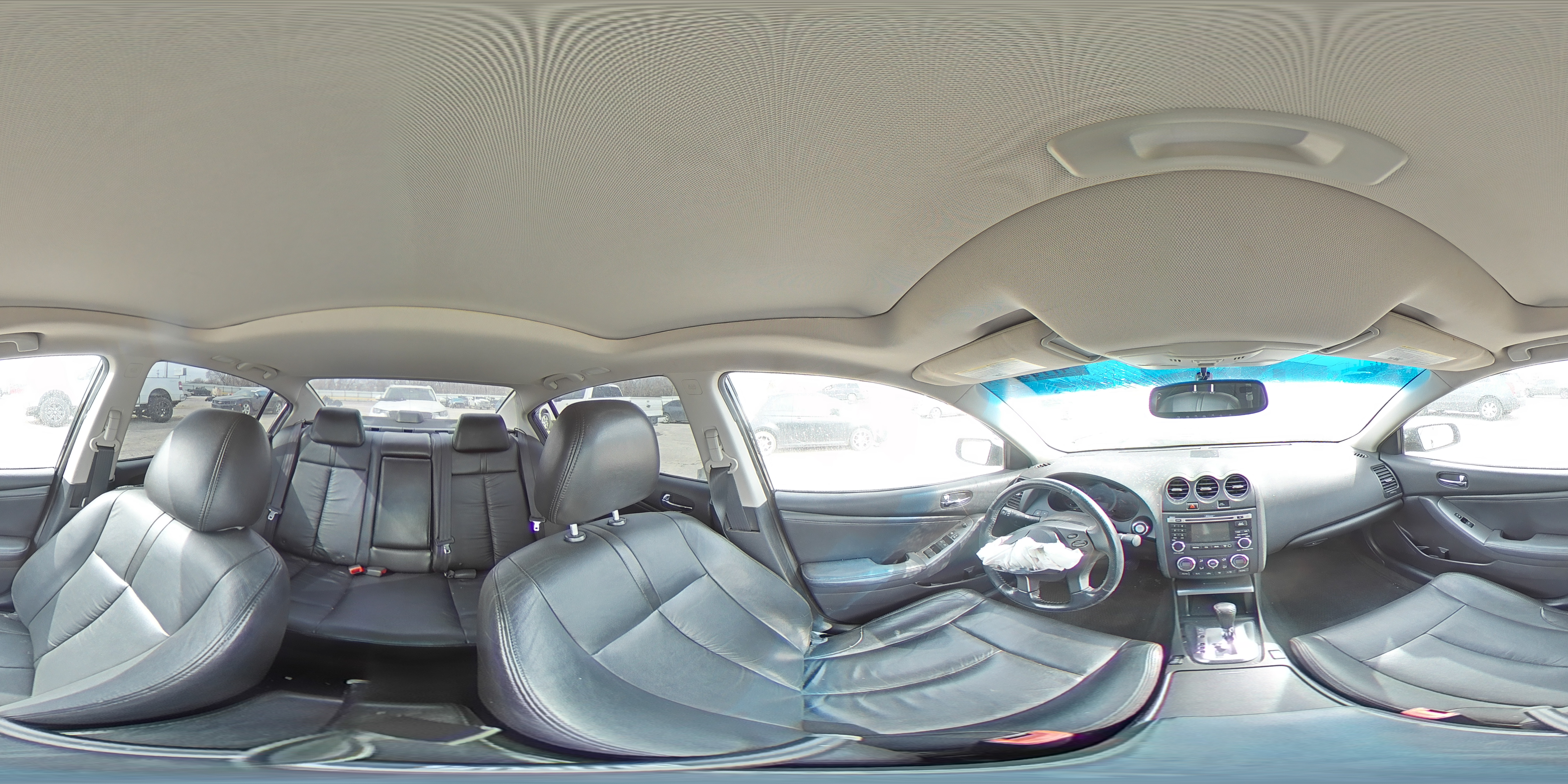 2011 Nissan Altima - Image 12