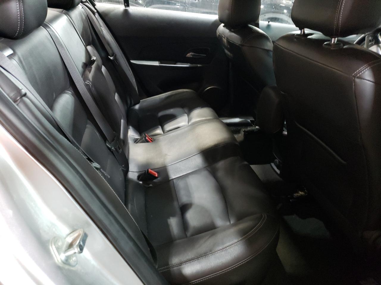 2014 Chevrolet Cruze - Image 10
