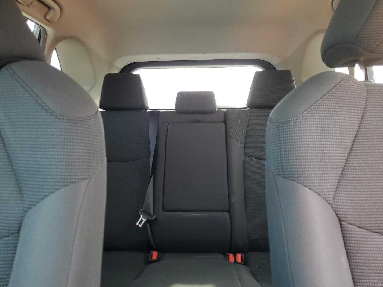 2020 Toyota RAV 4 - Image 10