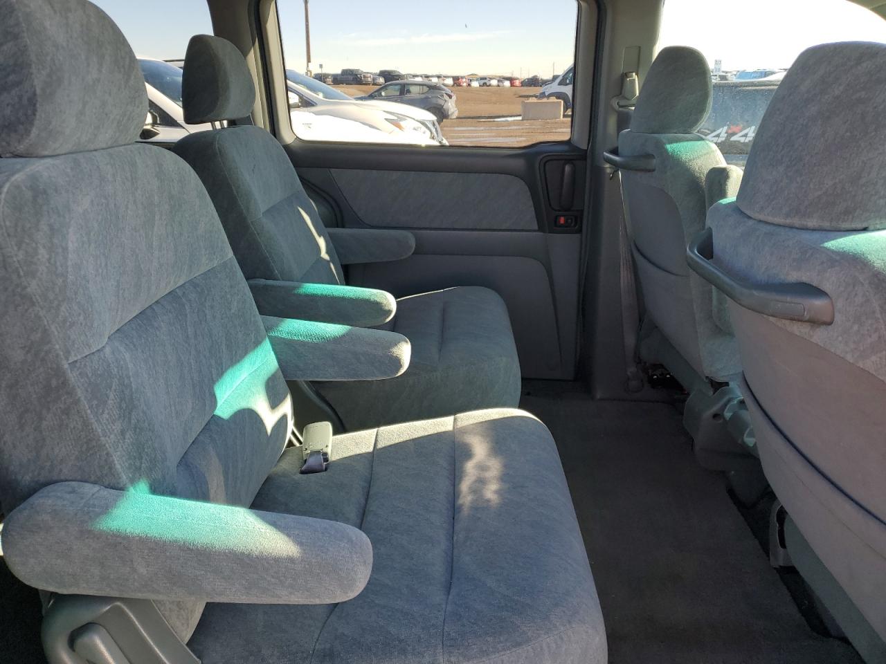1999 Honda Odyssey - Image 11