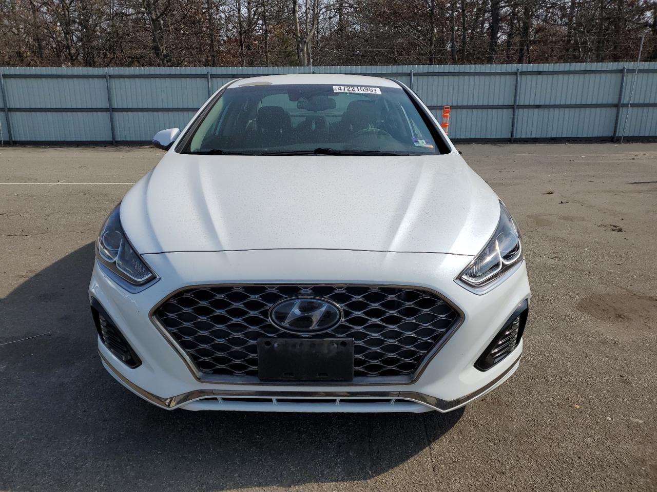2019 Hyundai Sonata - Image 5