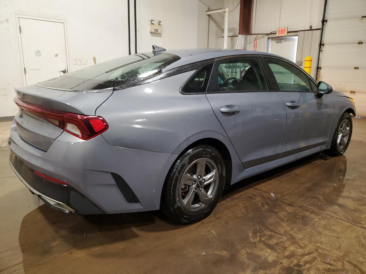 2023 Kia K5 - Image 3