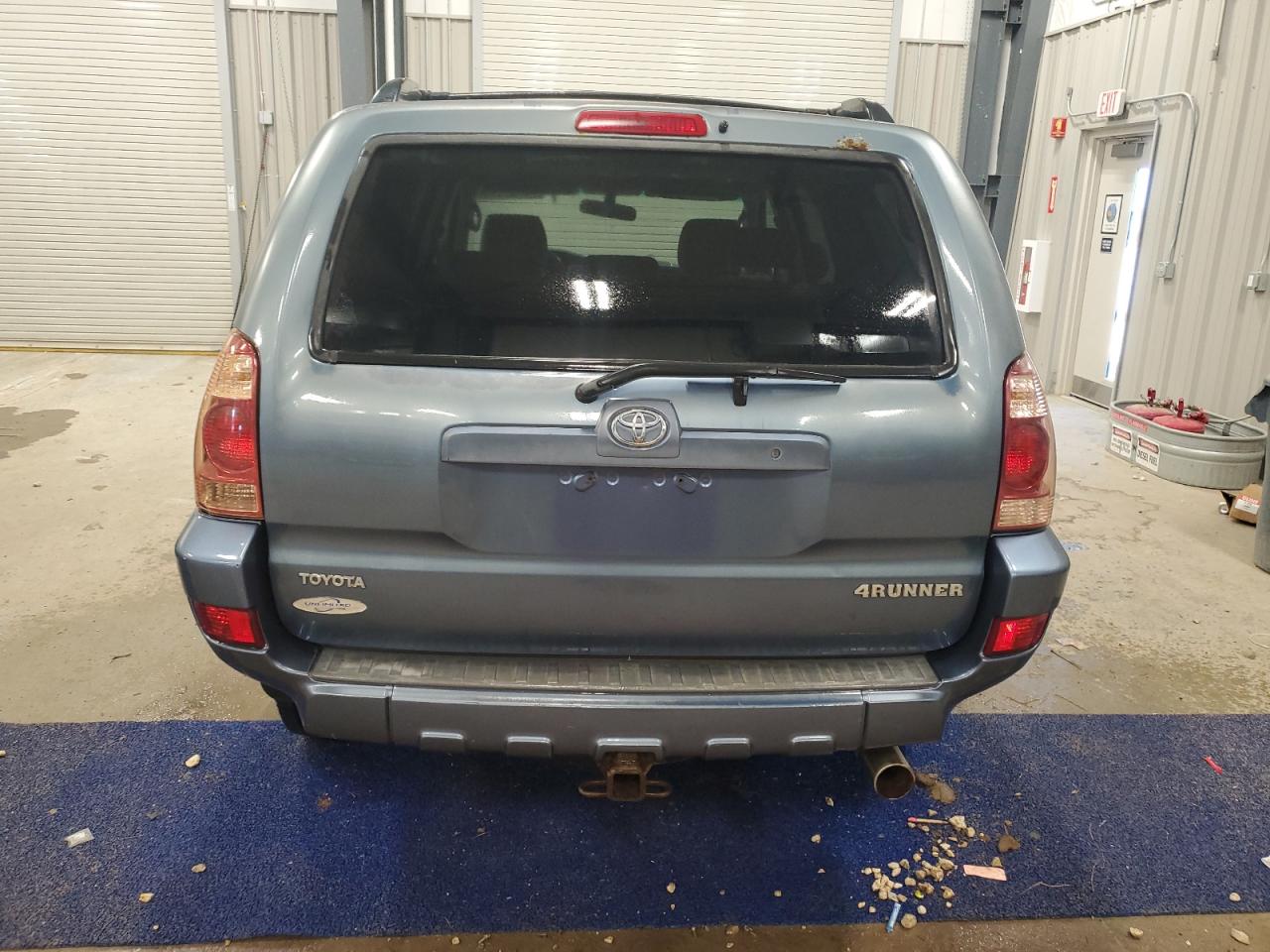 2005 Toyota 4Runner - Image 6