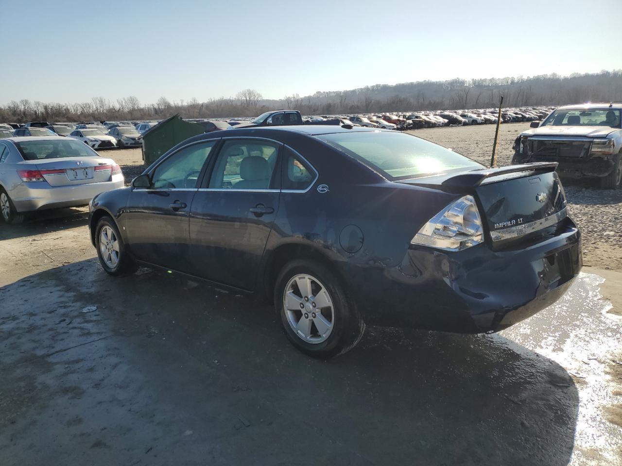 2008 Chevrolet Impala - Image 2