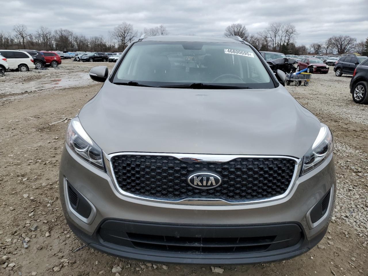 2017 Kia Sorento - Image 5