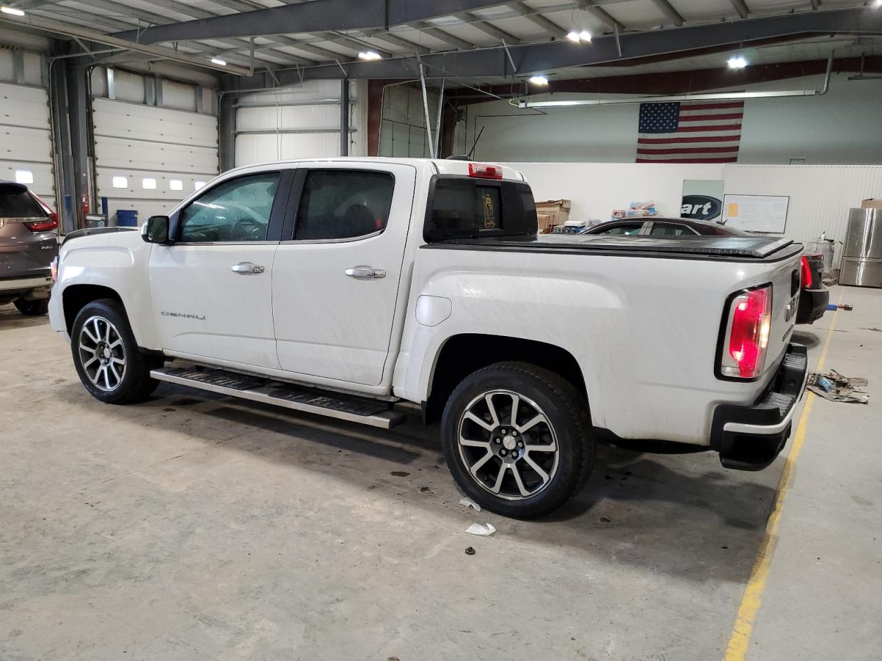 2021 GMC Canyon - Image 2