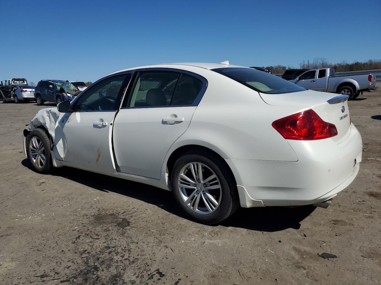 2012 Infiniti G - Image 2