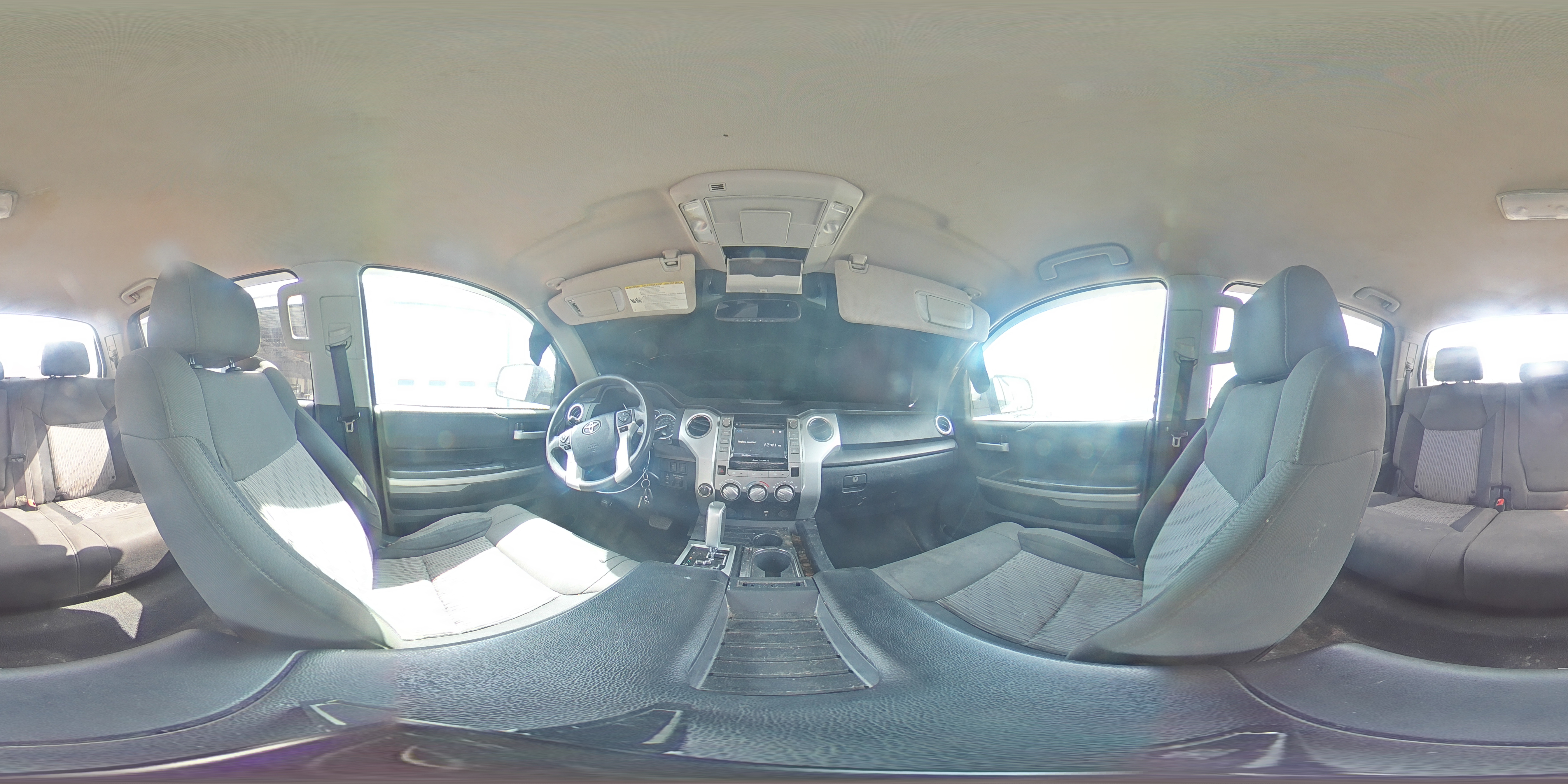2017 Toyota Tundra - Image 14