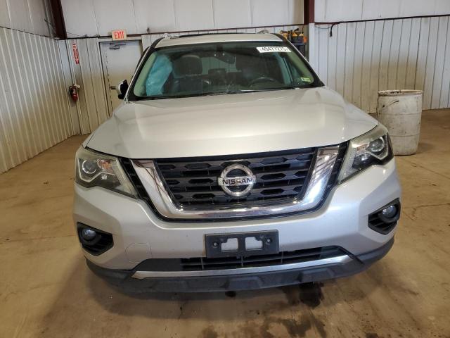  NISSAN PATHFINDER 2017 Srebrny
