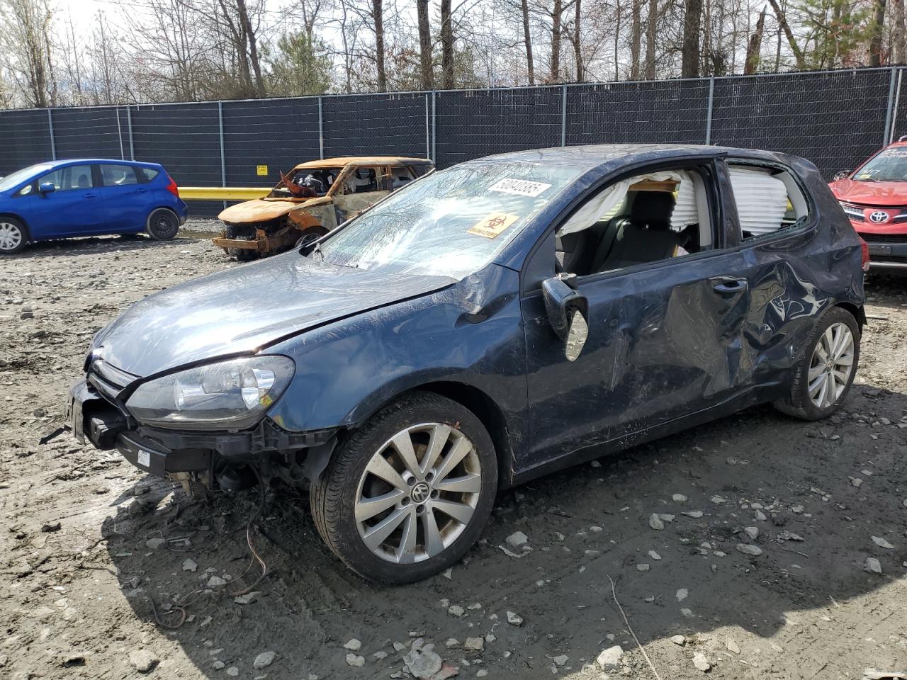 2012 Volkswagen Golf للبيع في Waldorf، MD - All Over