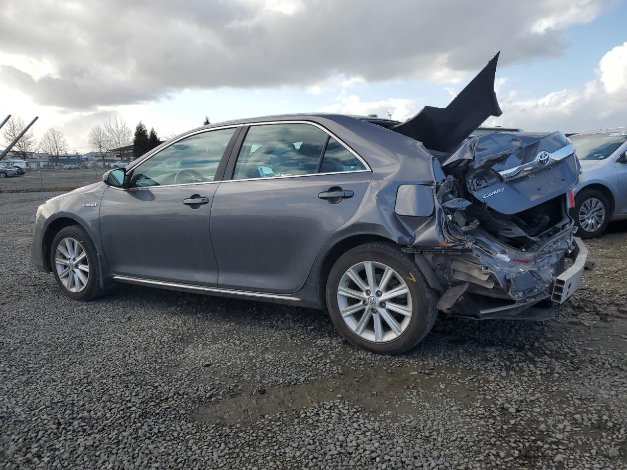 2014 Toyota Camry - Image 2
