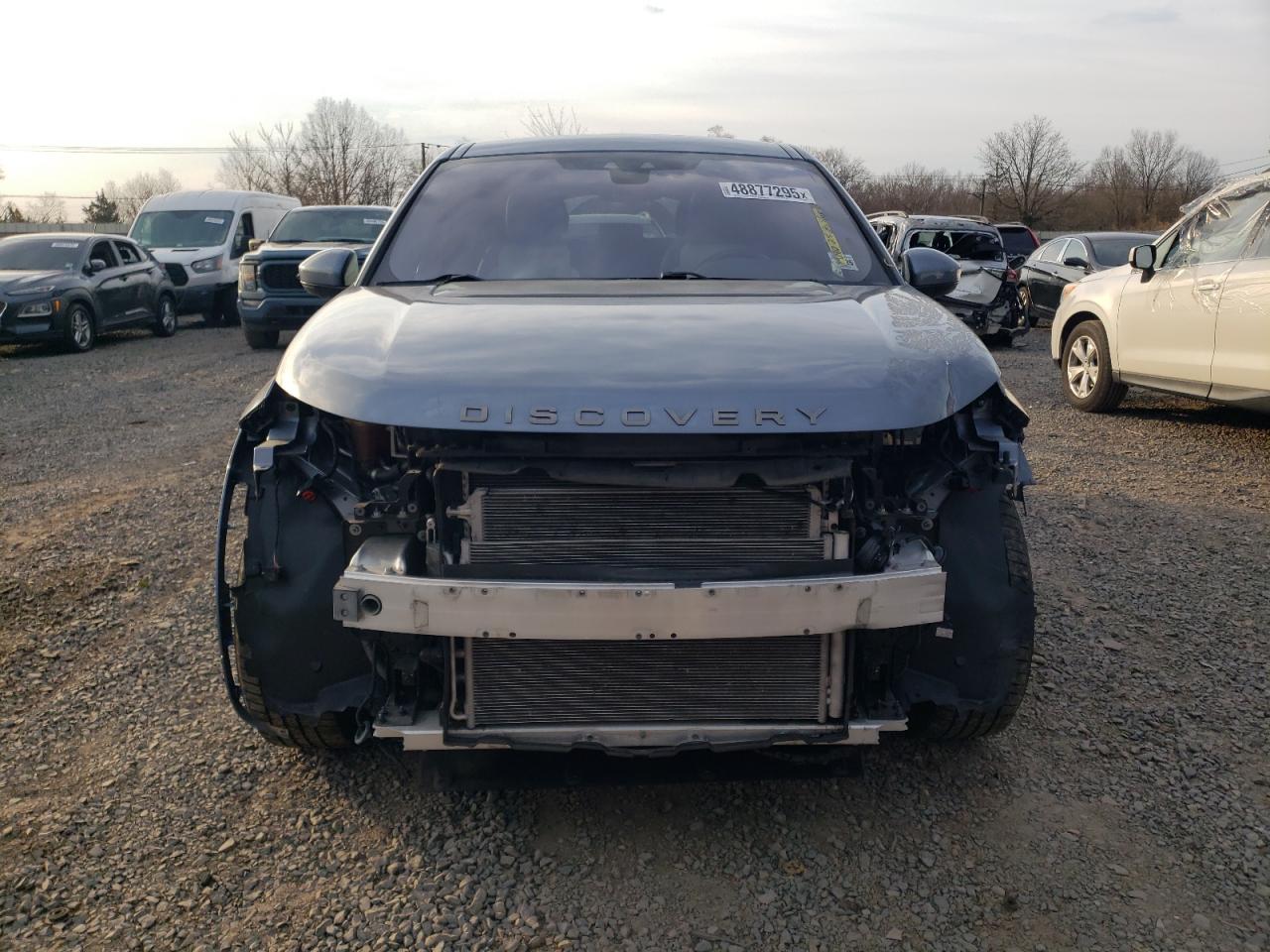 2020 Land Rover Discovery - Image 5