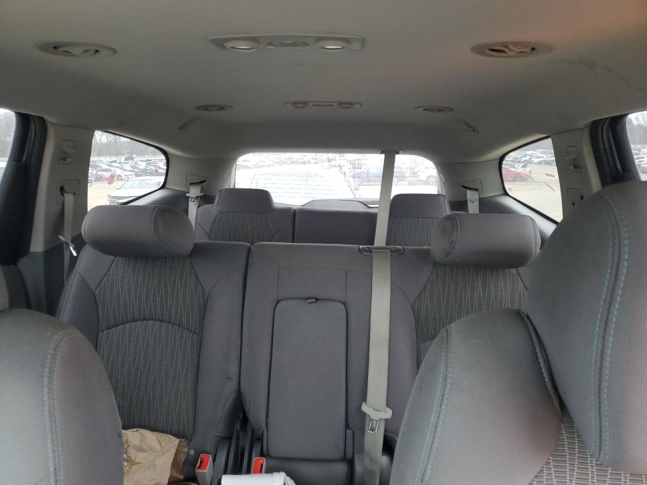 2016 Chevrolet Traverse - Image 10