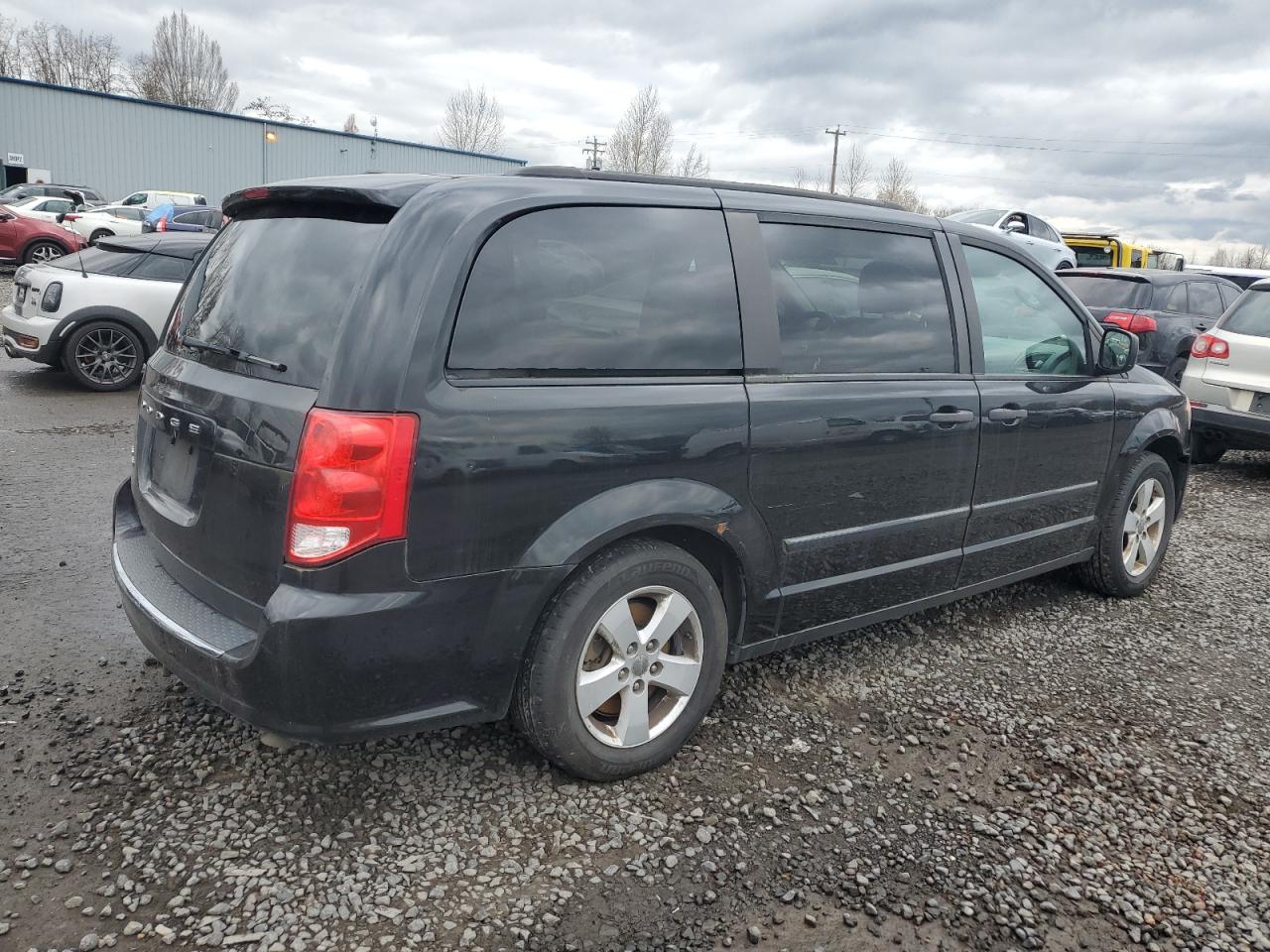 2017 Dodge Caravan - Image 3