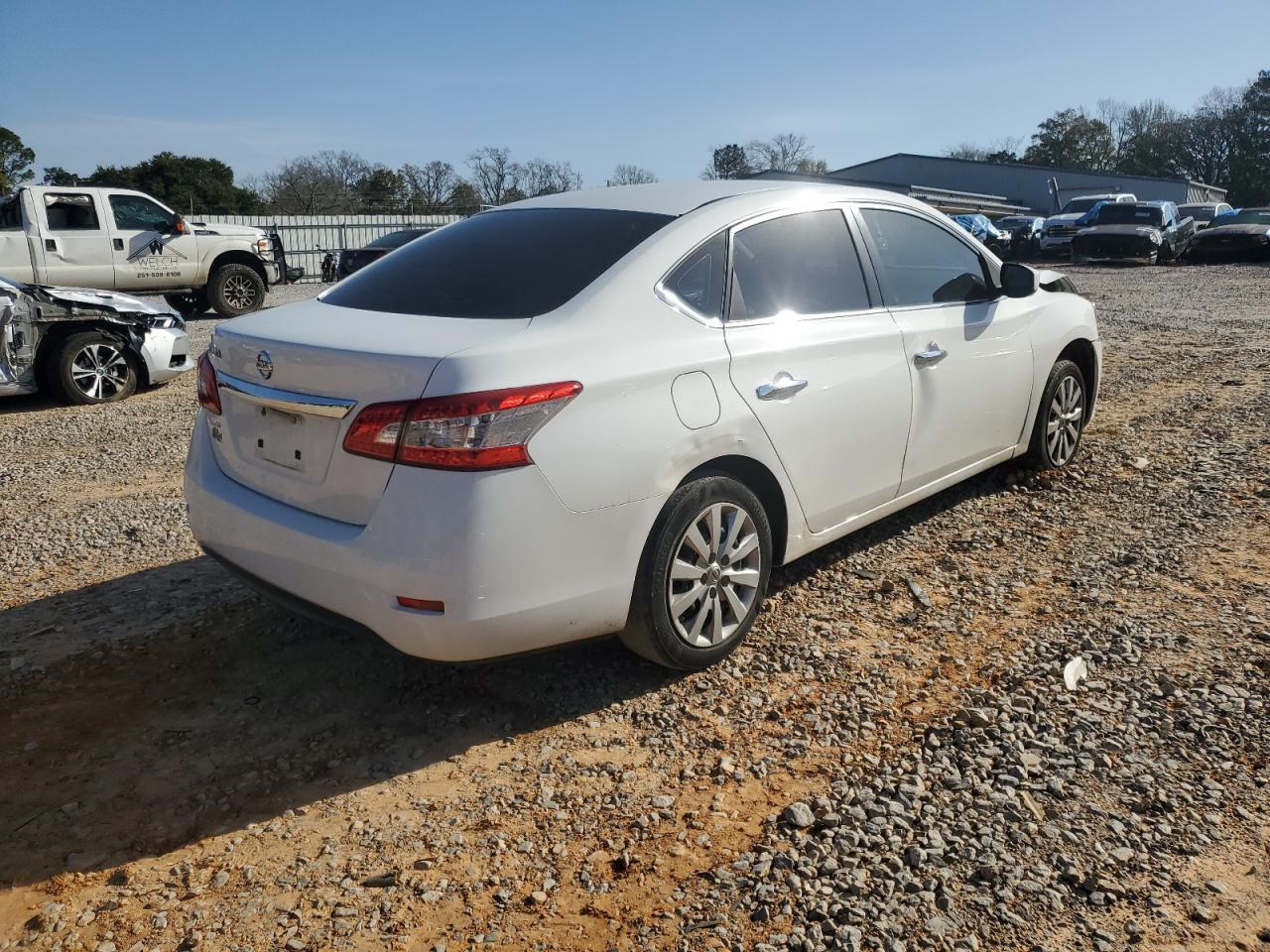 2015 Nissan Sentra - Image 3