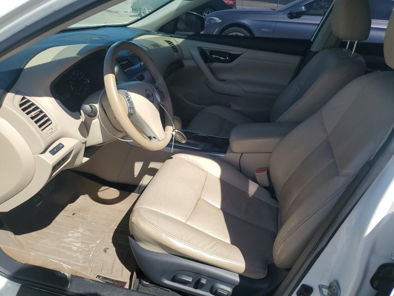 2015 Nissan Altima - Image 7