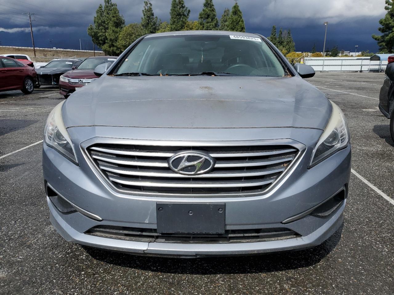 2017 Hyundai Sonata - Image 5