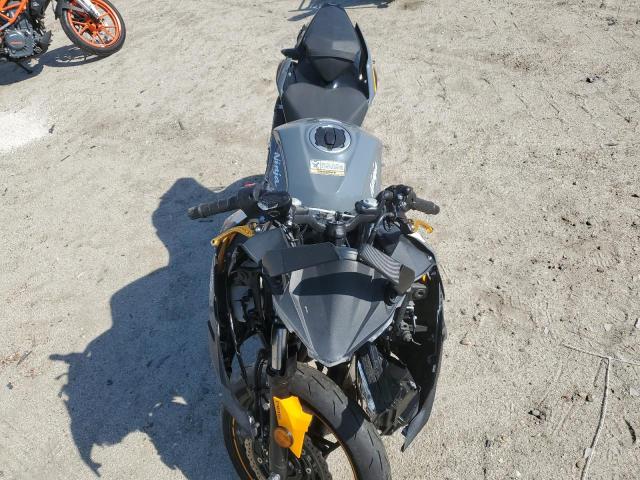  KAWASAKI ALL OTHER 2018 Два тона