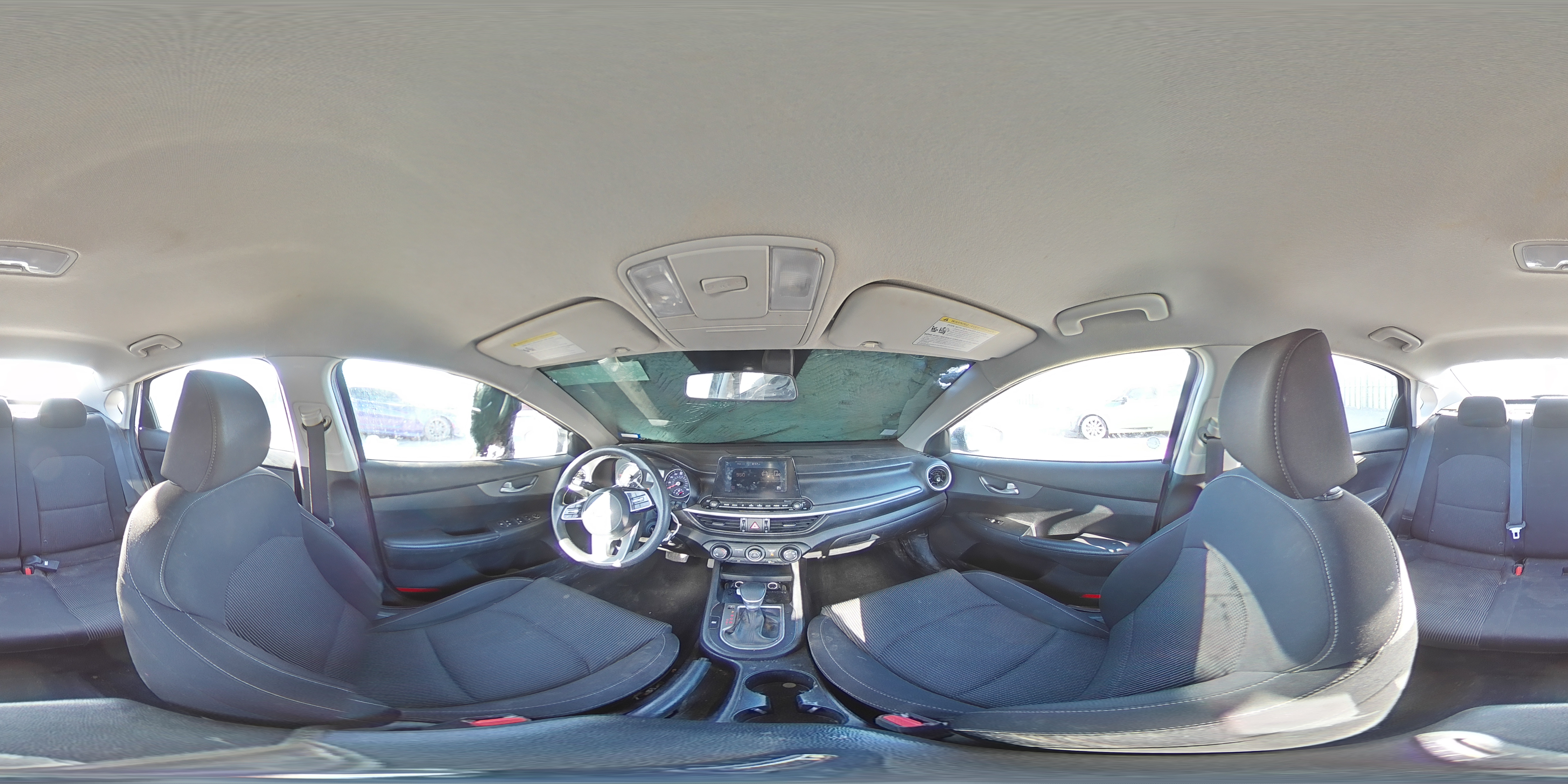 2020 Kia Forte - Image 12