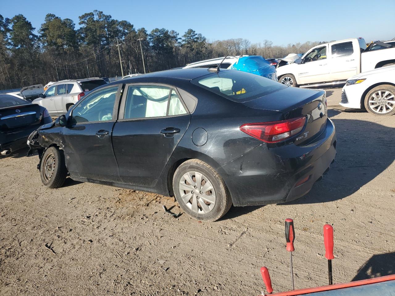 2019 Kia Rio - Image 2