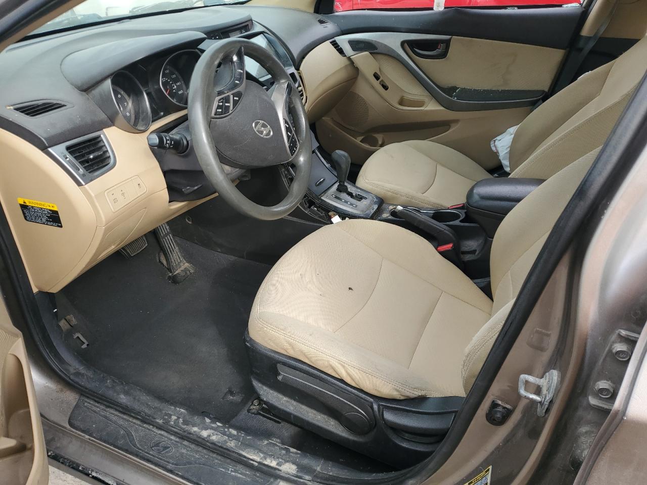 2013 Hyundai Elantra - Image 7