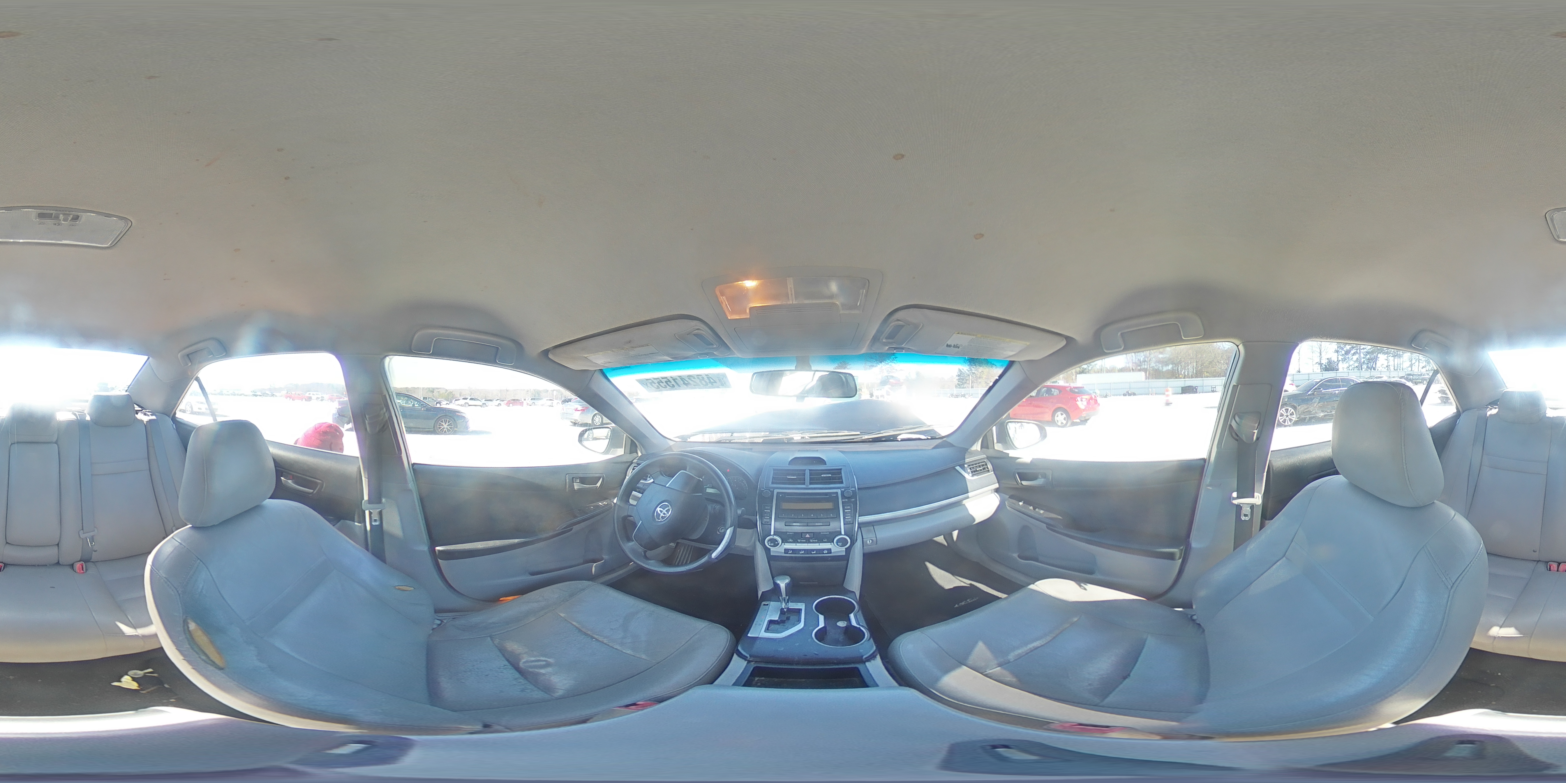 2012 Toyota Camry - Image 12