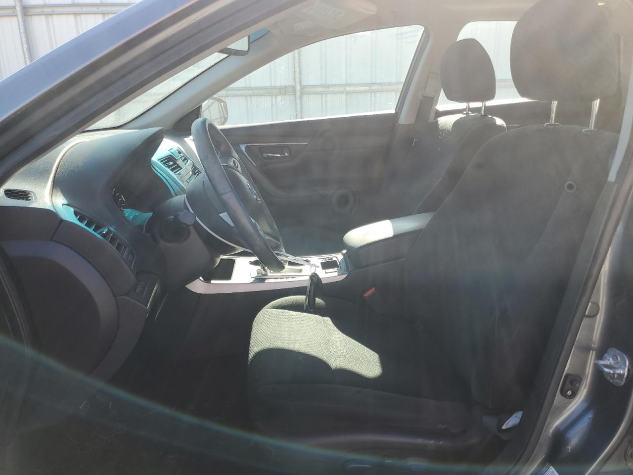 2015 Nissan Altima - Image 7