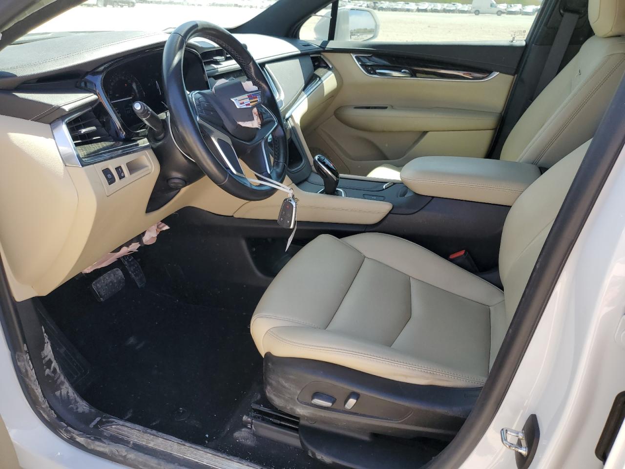 2019 Cadillac XT5 - Image 7