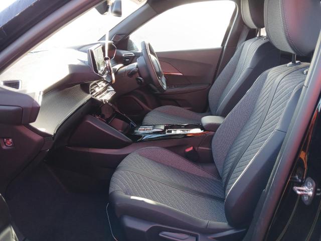 2025 PEUGEOT 2008 ALLUR