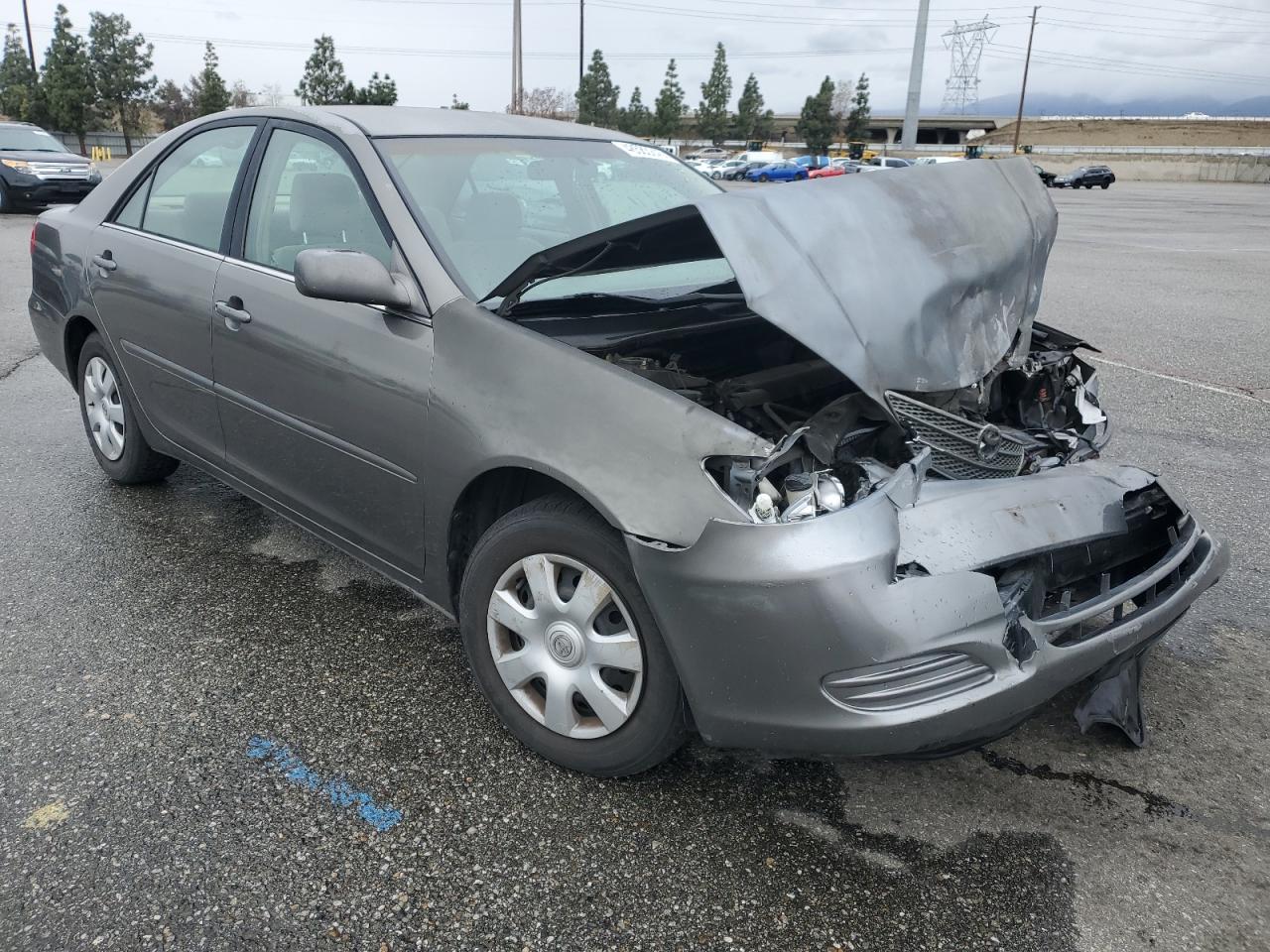 2004 Toyota Camry - Image 4