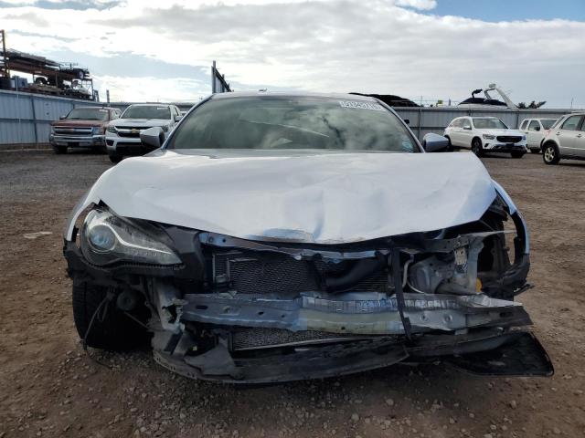  TOYOTA 86 2017 Srebrny