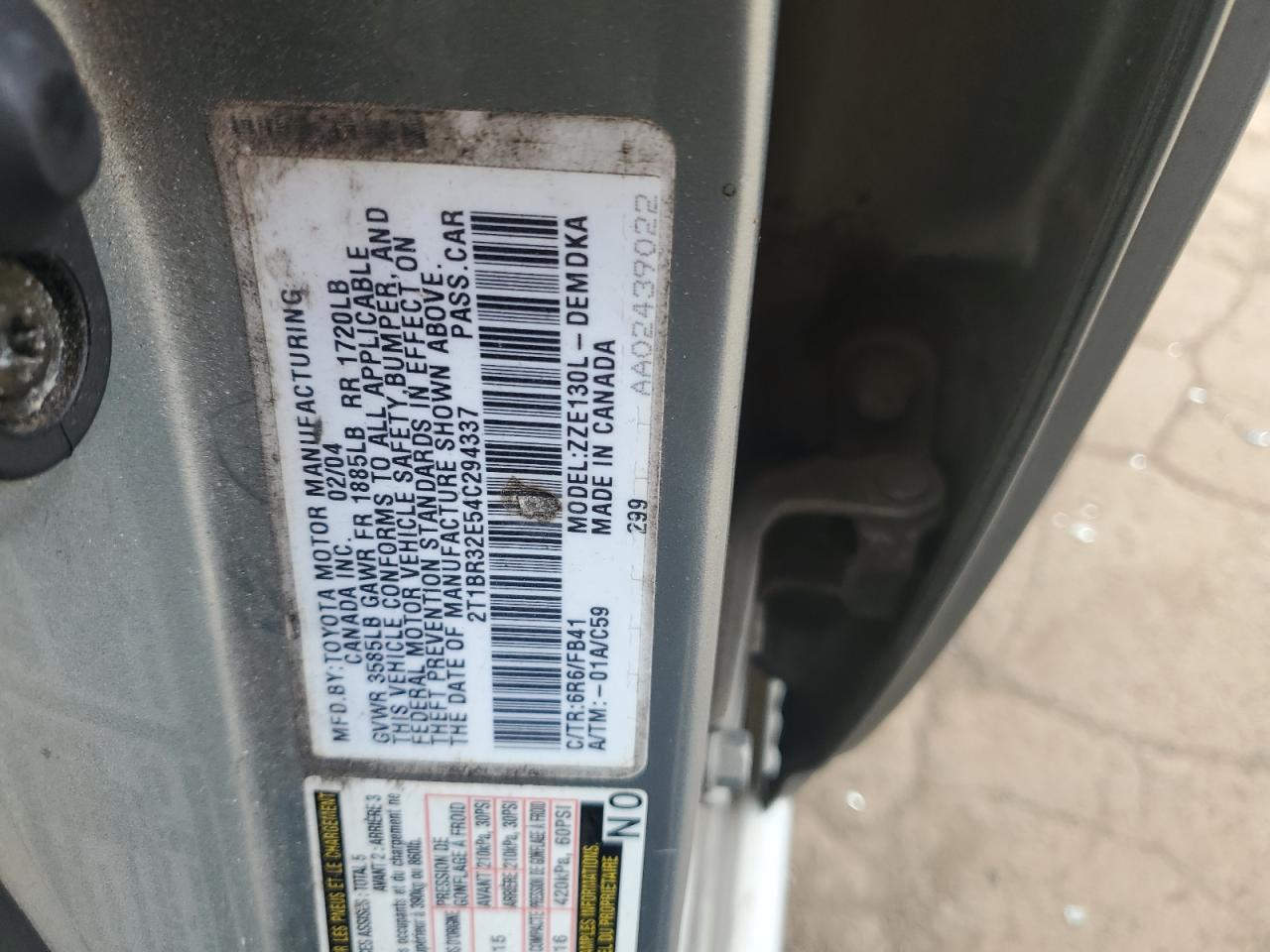2004 Toyota Corolla - Image 14