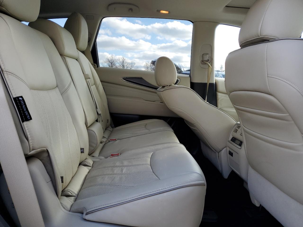 2020 Infiniti QX60 - Image 12