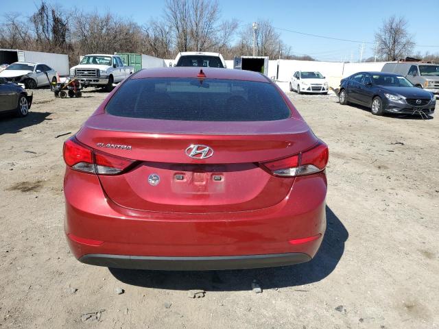  HYUNDAI ELANTRA 2016 Красный