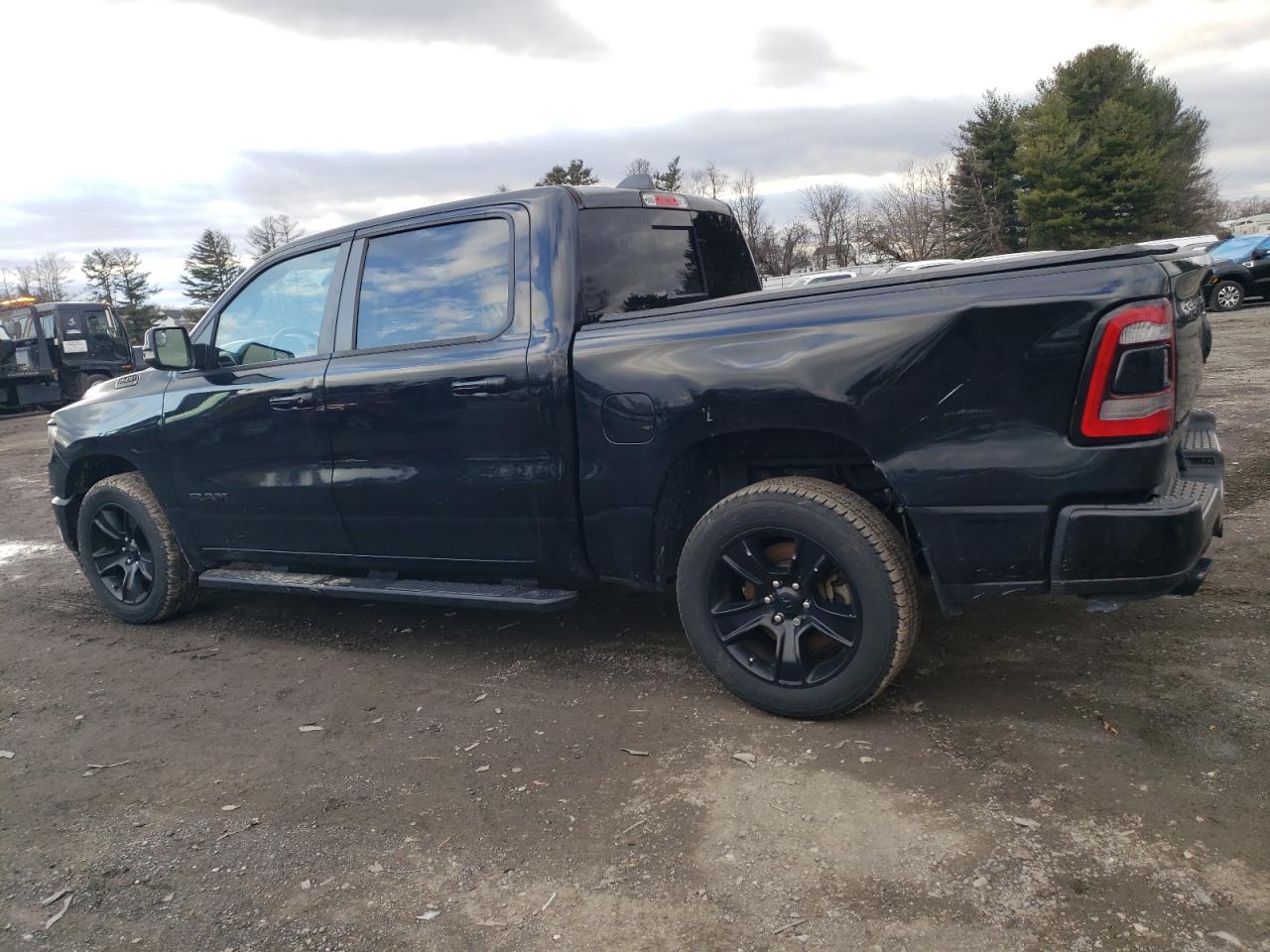 2020 RAM 1500 - Image 2