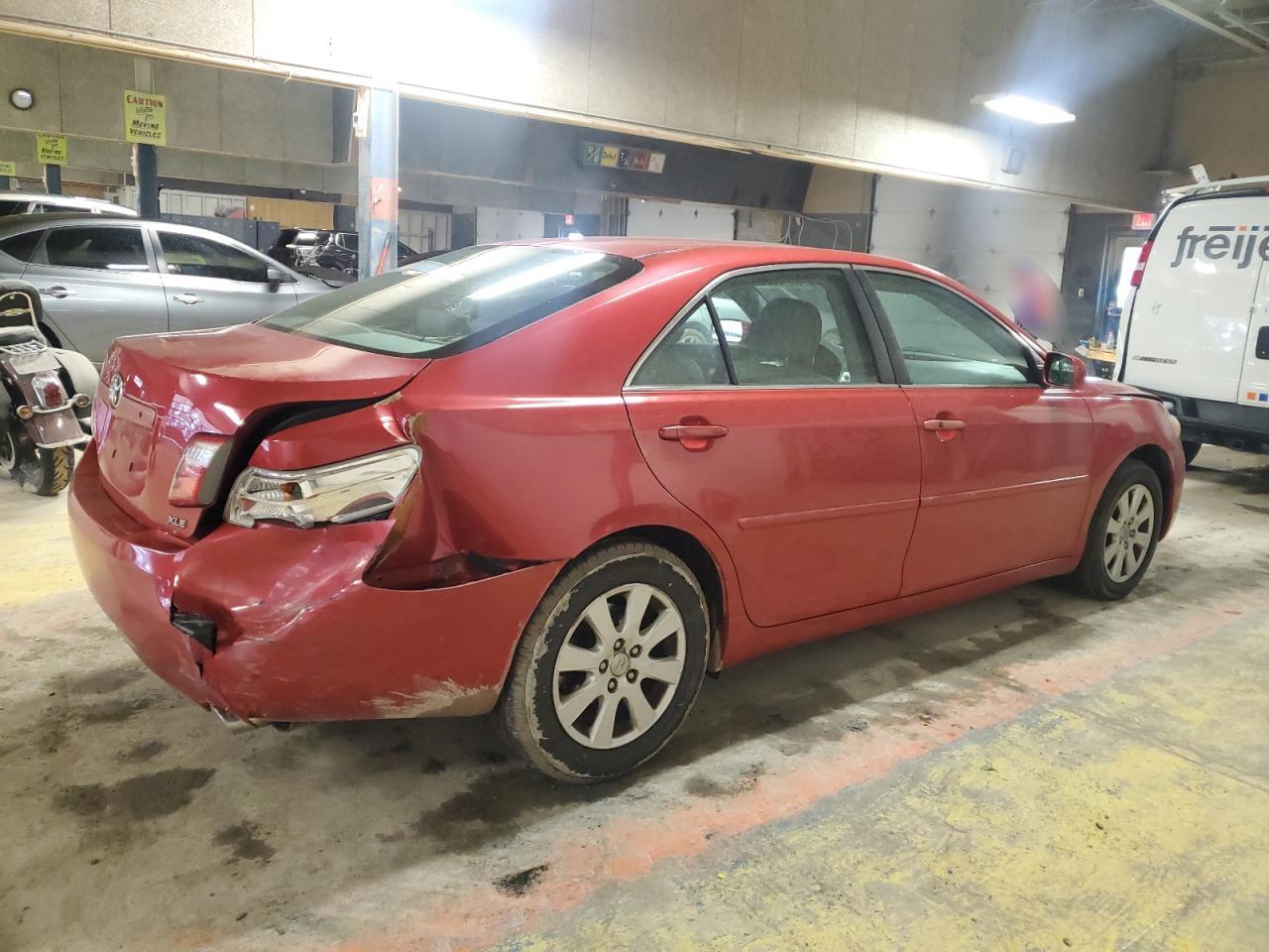 2009 Toyota Camry - Image 3
