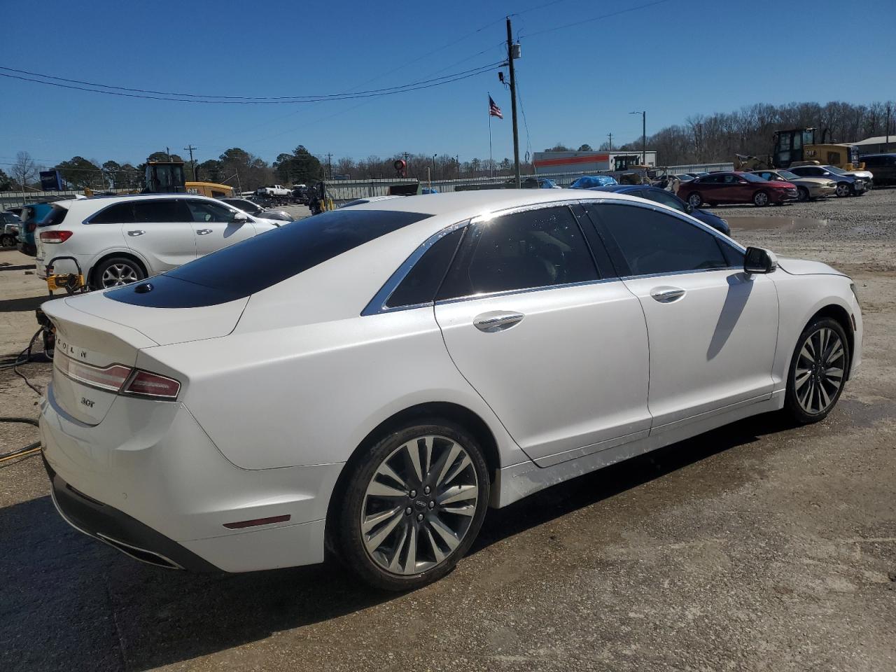2017 Lincoln MKZ - Image 3