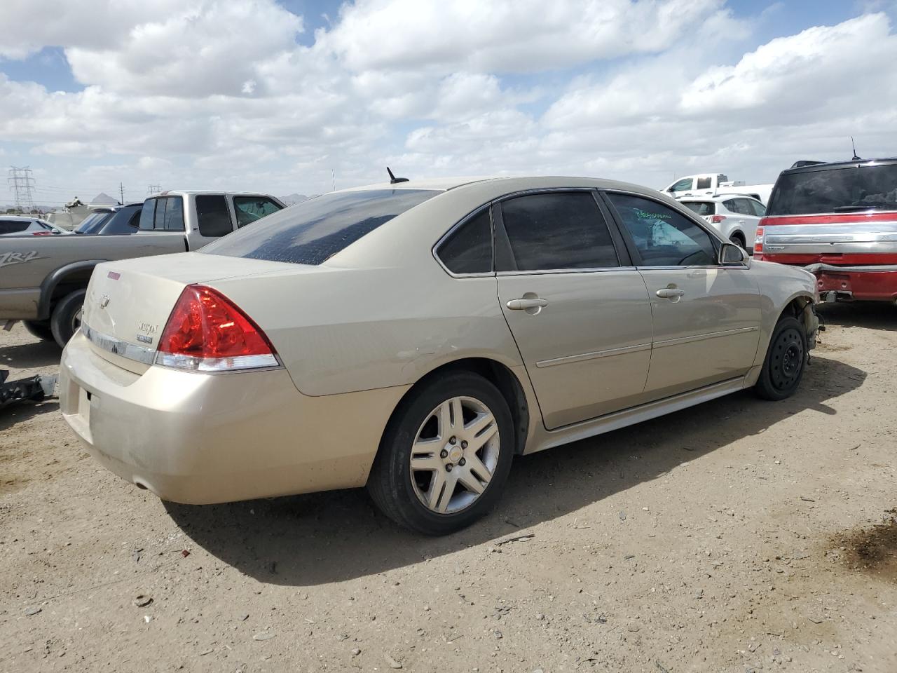 2011 Chevrolet Impala - Image 3
