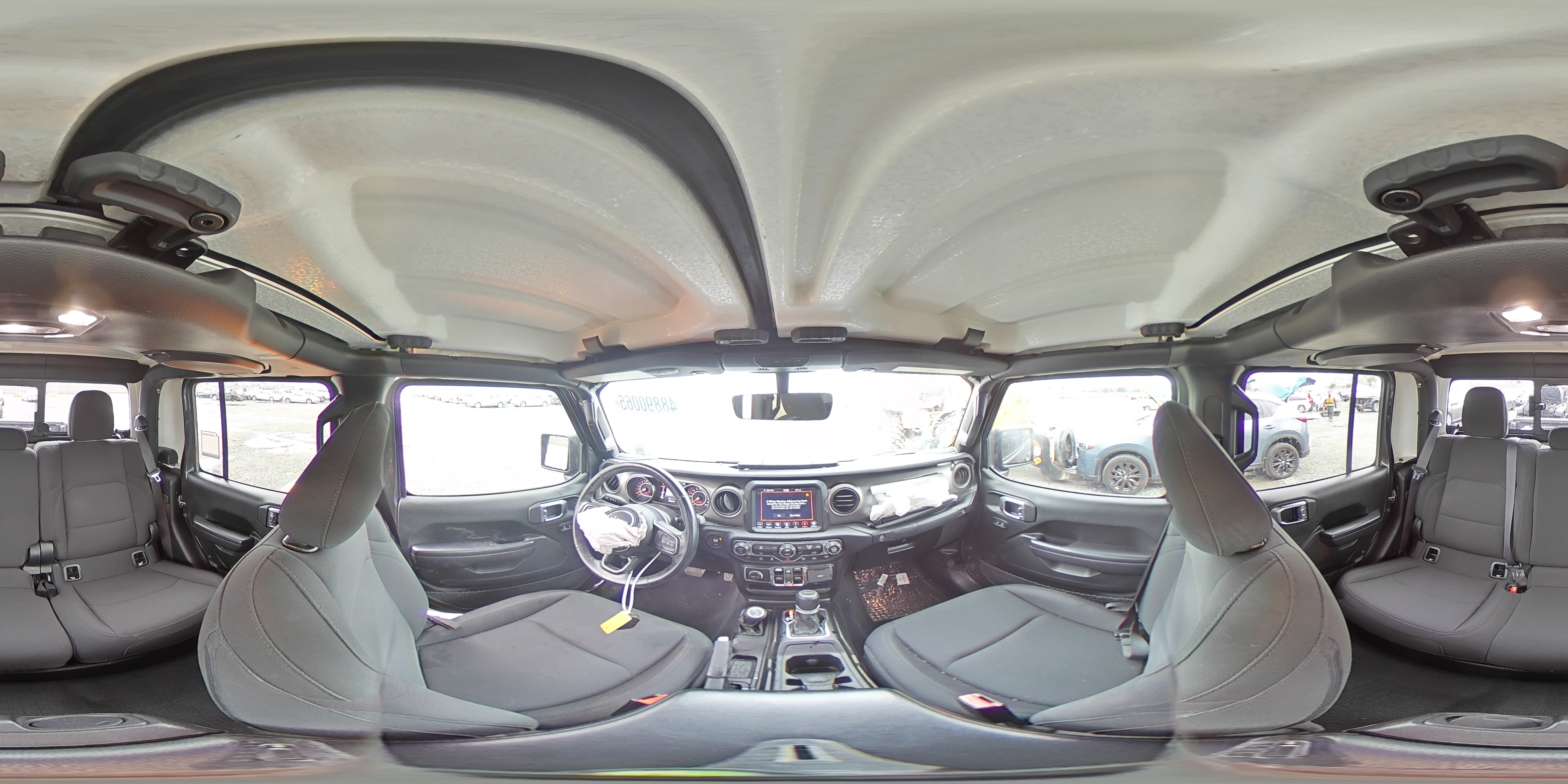 2021 Jeep Gladiator - Image 12