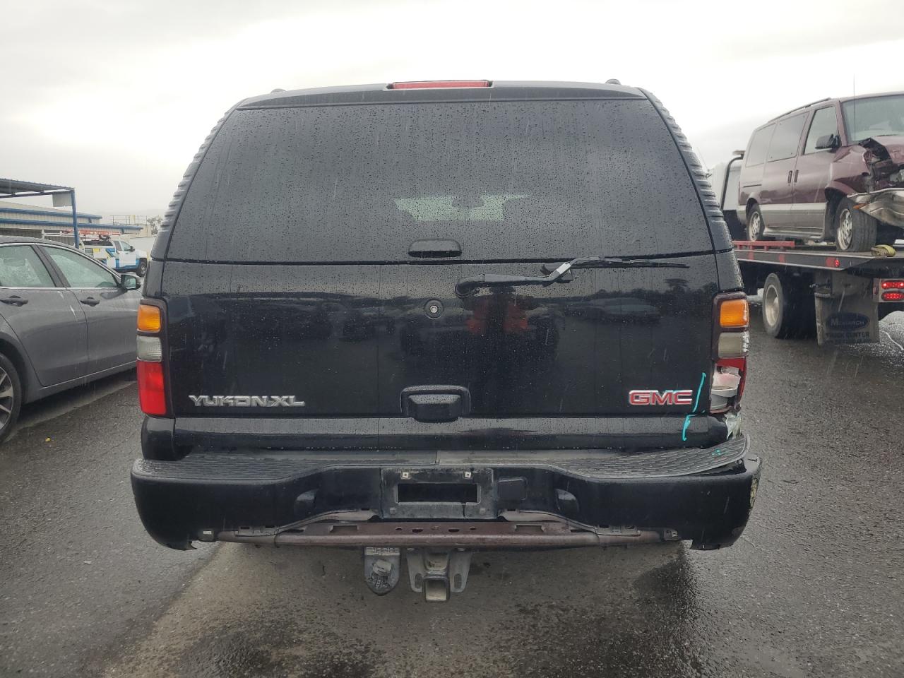 2006 GMC Yukon - Image 6